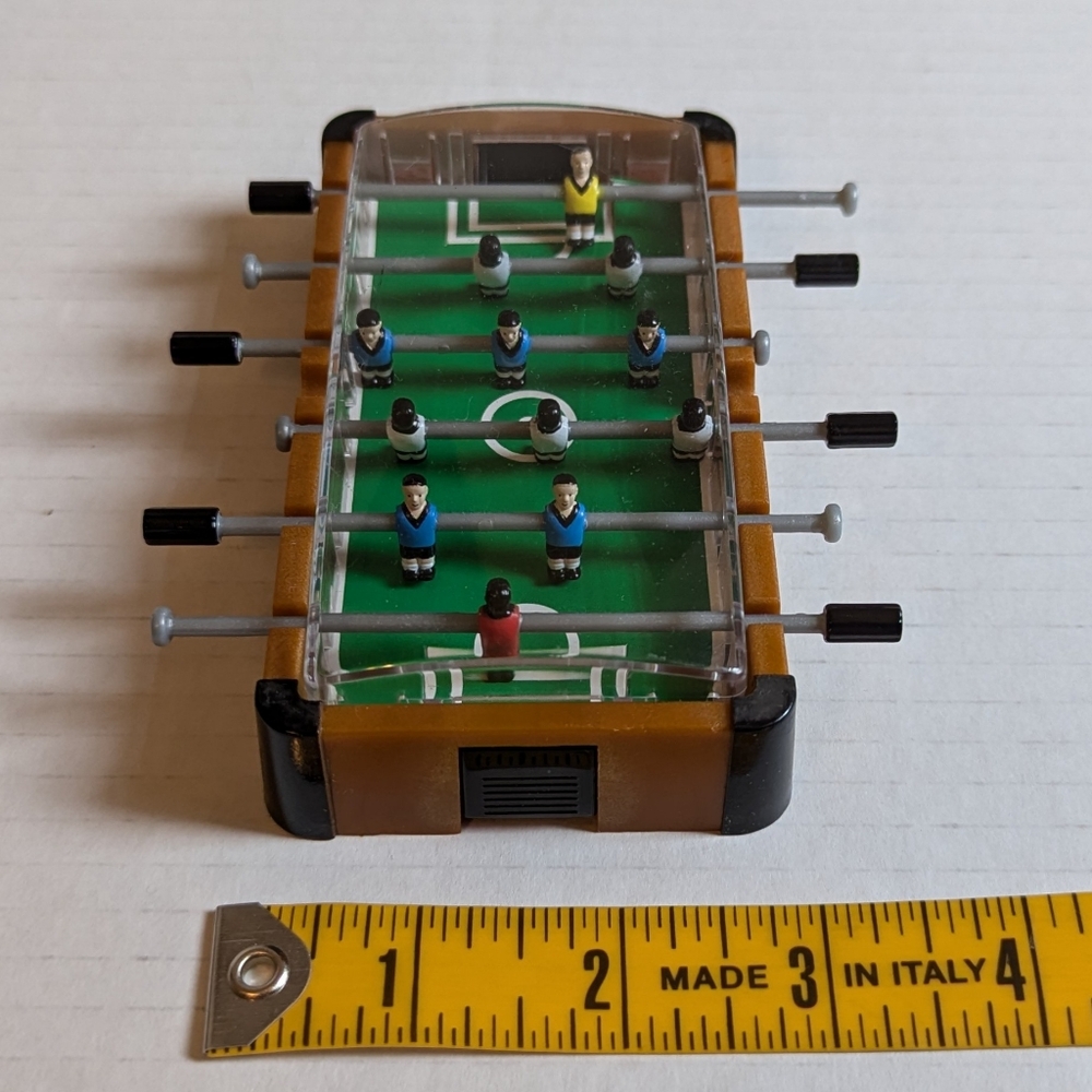 Basic Fun 1997 Take Along Mini Arcade Real Action Pocket Foosball VHTF RARE - Picture 4 of 8